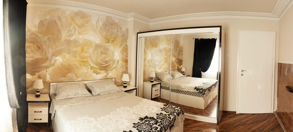 Top Center Stefan Stambolov Varna Extérieur photo